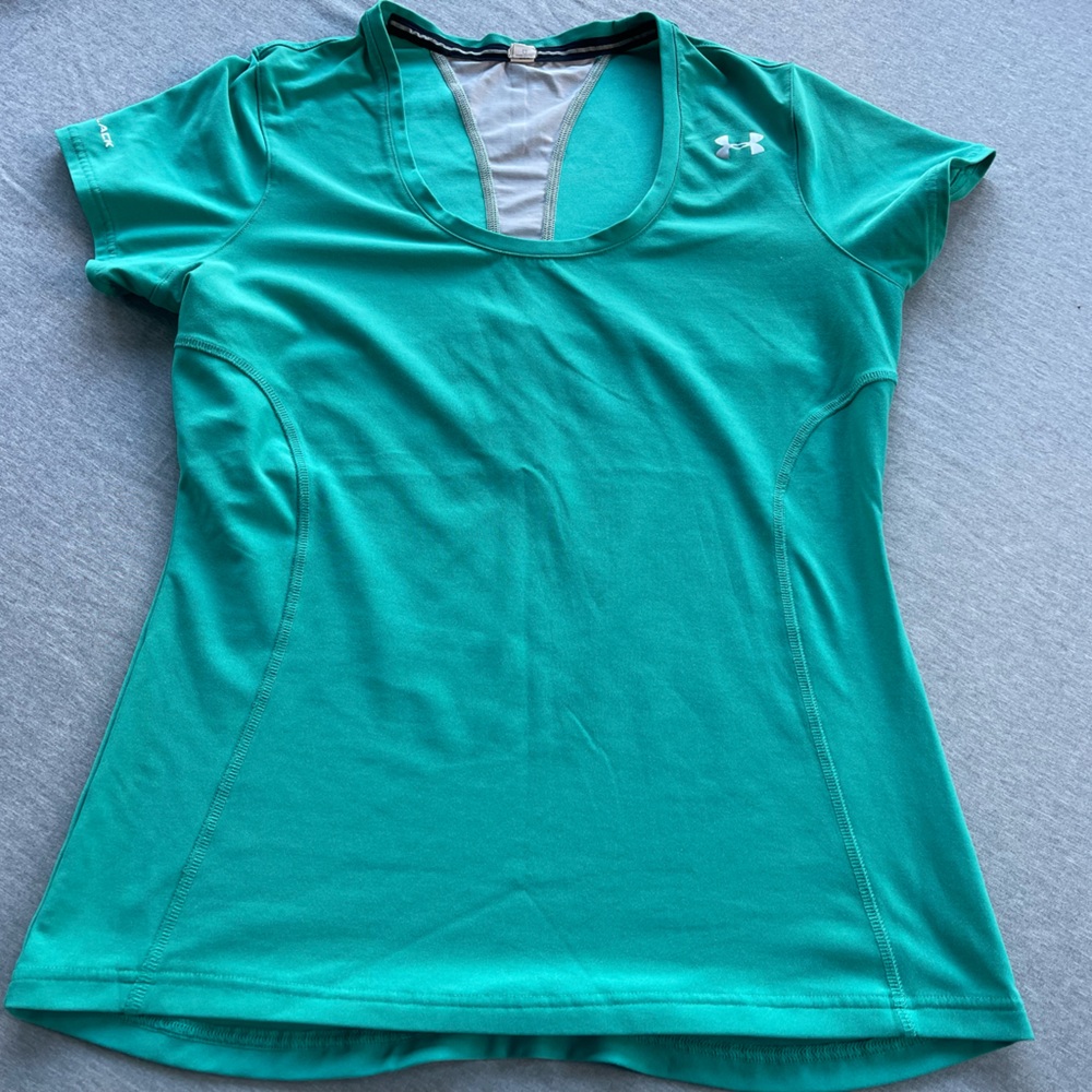 Under Armour Women's Aqua Short Sleeve Tee